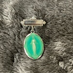 Vintage Creed Sterling Silver The Miraculous Medal Catholic Mother Mary Pin